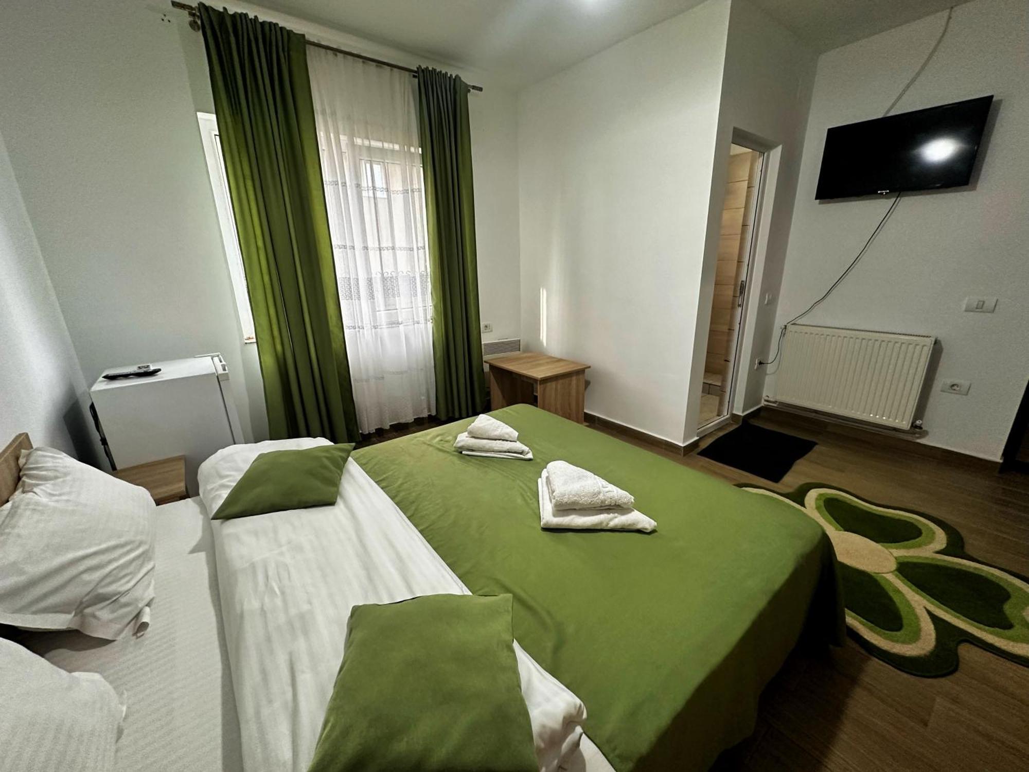 Casa Enka Hotel Tuzla Exterior photo